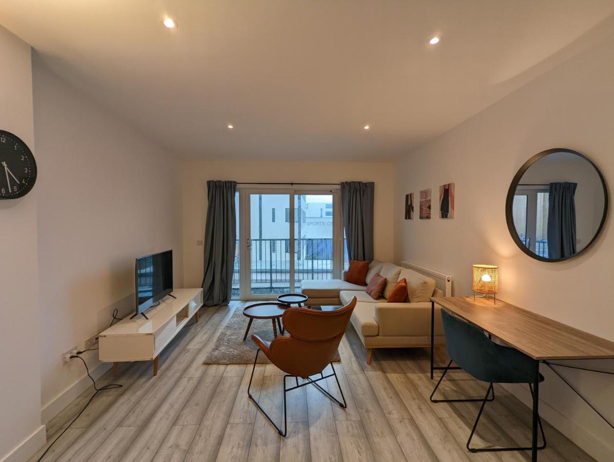 Hounslow Central Apartments Exterior photo